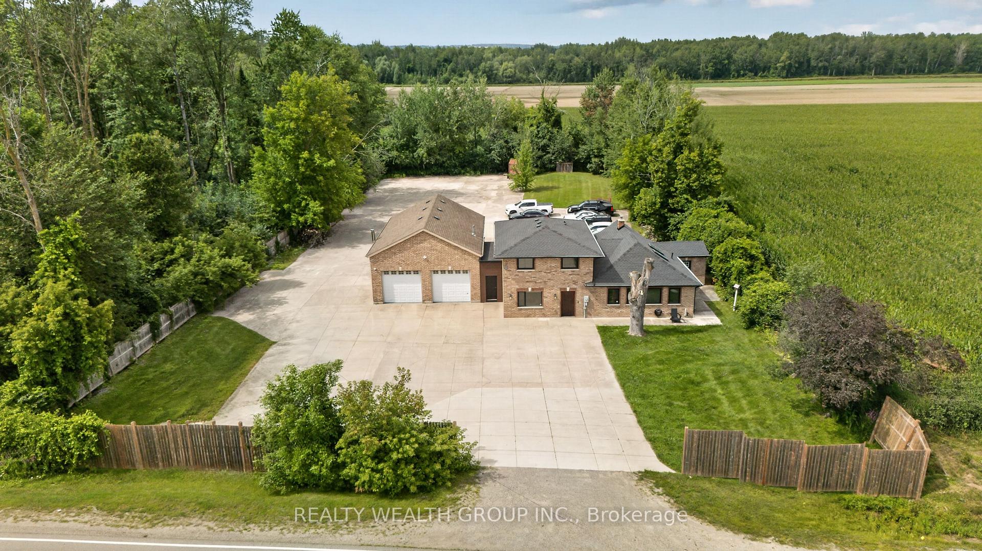 Photo 5 of 1310 Graham Side Road, King, Rural King — HOMEH