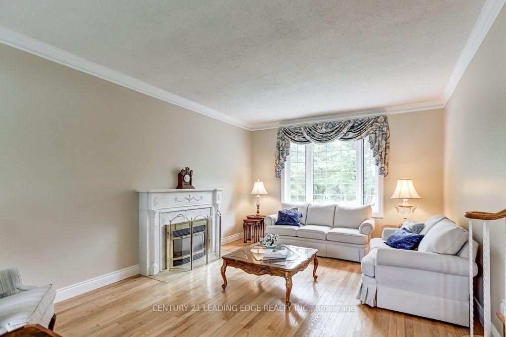 Photo 7 of 55 Drakefield Road, Markham, Bullock — HOMEH