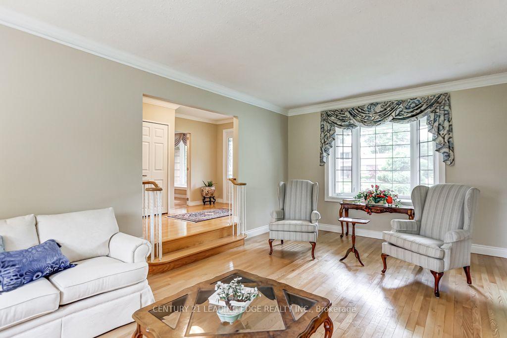 Photo 8 of 55 Drakefield Road, Markham, Bullock — HOMEH