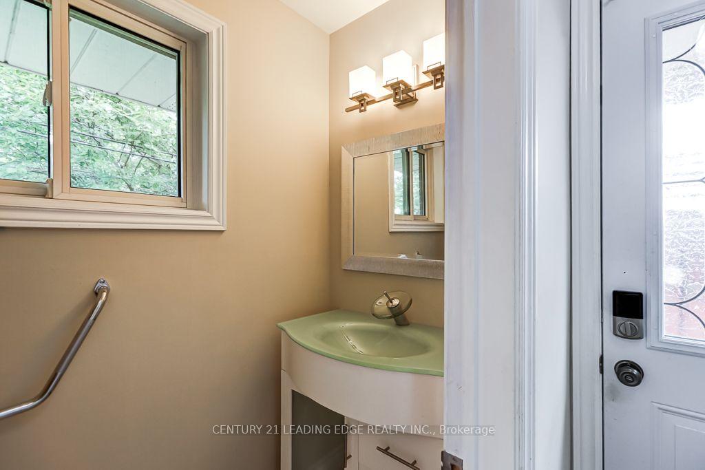 Photo 18 of 55 Drakefield Road, Markham, Bullock — HOMEH