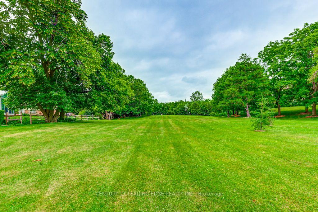 Photo 40 of 55 Drakefield Road, Markham, Bullock — HOMEH
