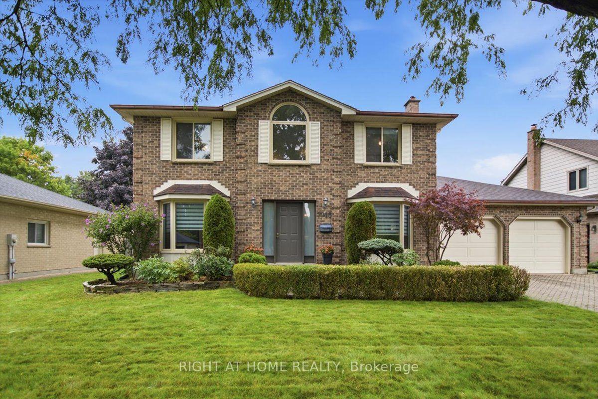 Front of 7046 Diane Crescent