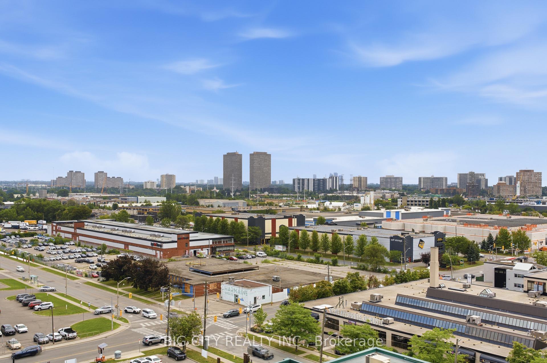 Photo 16 of Unit 1002, 25 Frederick Todd Way, Toronto, Thorncliffe Park — HOMEH