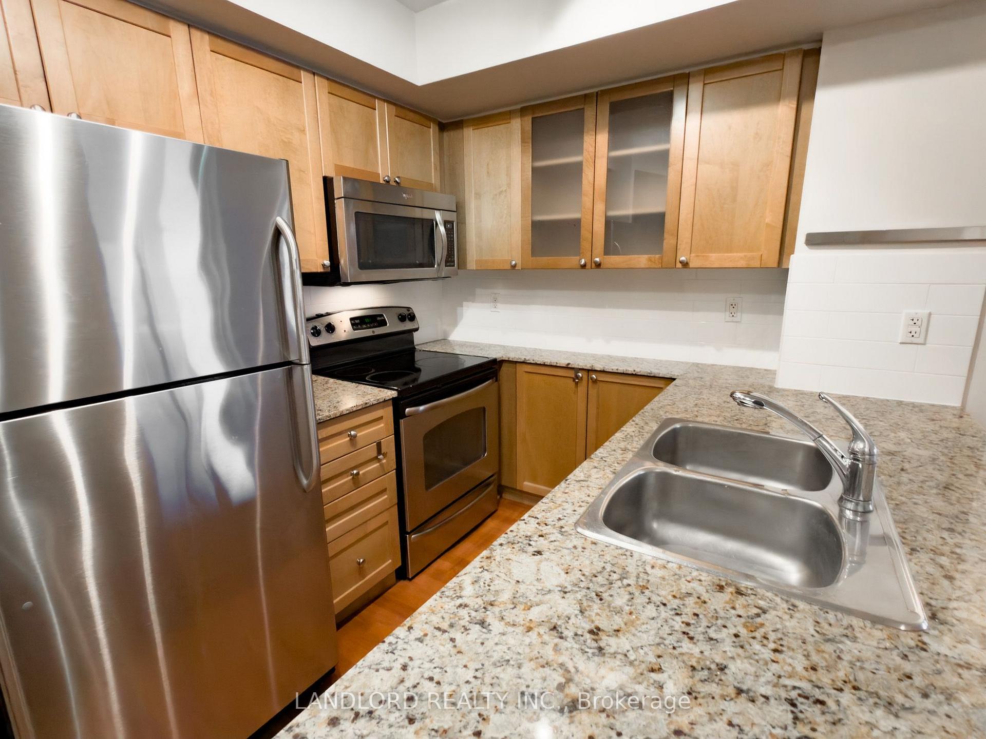 Photo 4 of Unit 2802, 761 Bay Street, Toronto, Bay Street Corridor — HOMEH