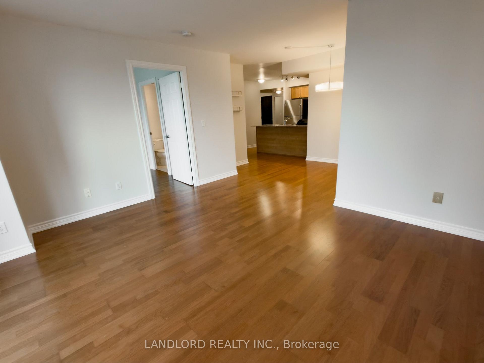 Photo 8 of Unit 2802, 761 Bay Street, Toronto, Bay Street Corridor — HOMEH