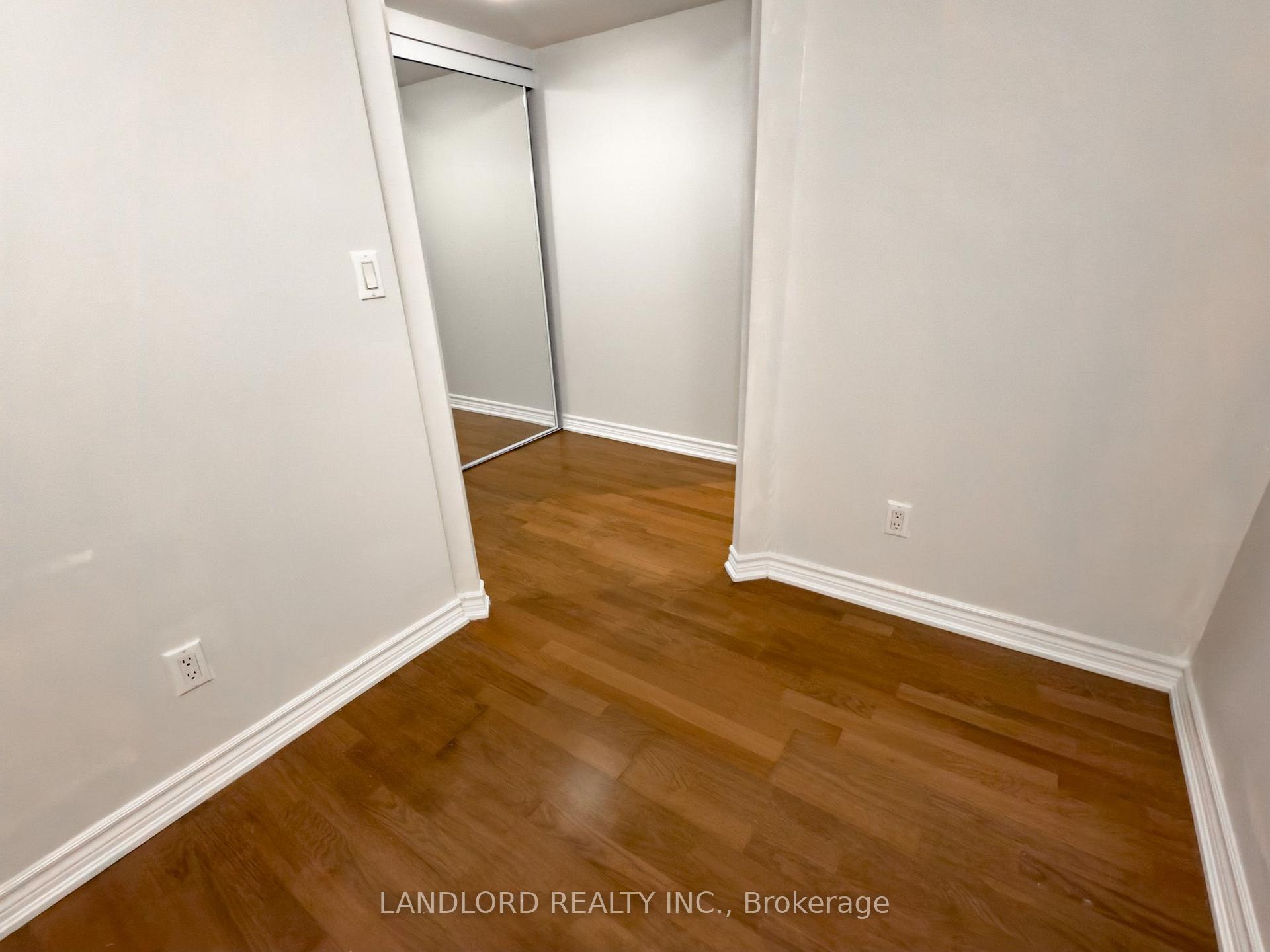 Photo 21 of Unit 2802, 761 Bay Street, Toronto, Bay Street Corridor — HOMEH