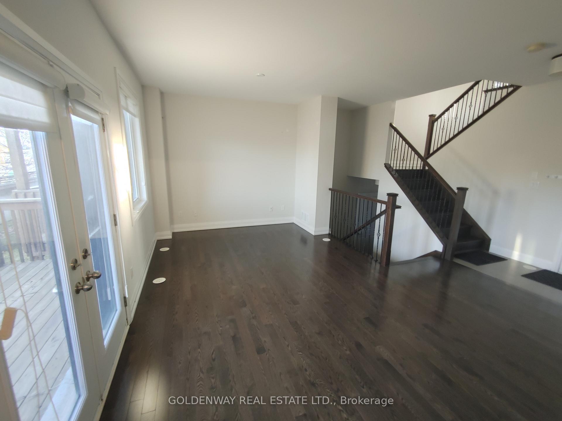 Photo 11 of 9 Caseley Way, Markham, Unionville — HOMEH