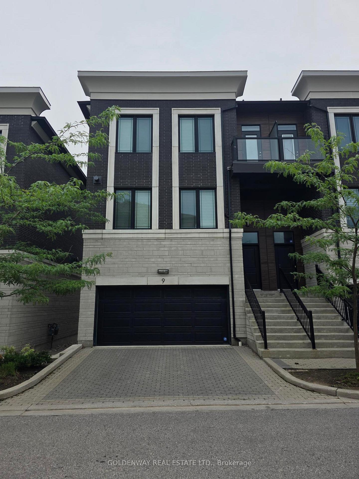 Photo 1 of 9 Caseley Way, Markham, Unionville — HOMEH