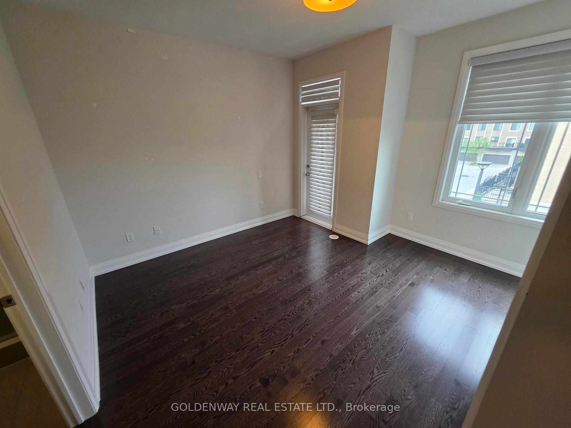 Photo 12 of 9 Caseley Way, Markham, Unionville — HOMEH