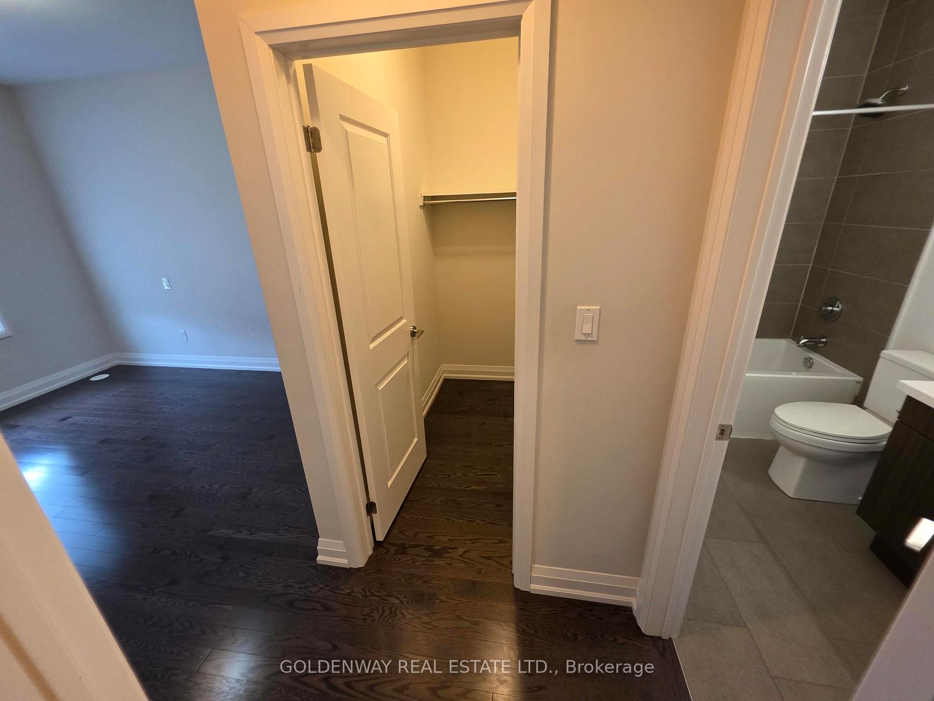 Photo 16 of 9 Caseley Way, Markham, Unionville — HOMEH