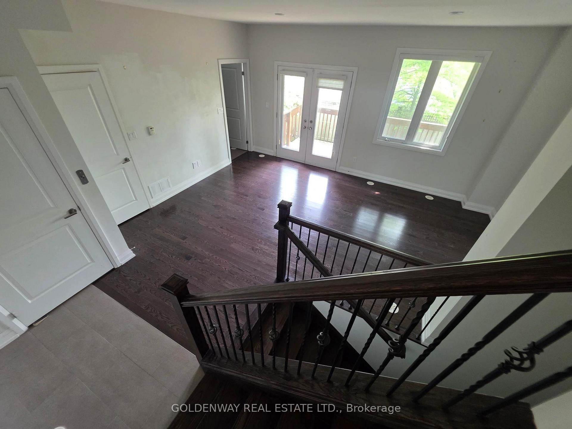 Photo 34 of 9 Caseley Way, Markham, Unionville — HOMEH