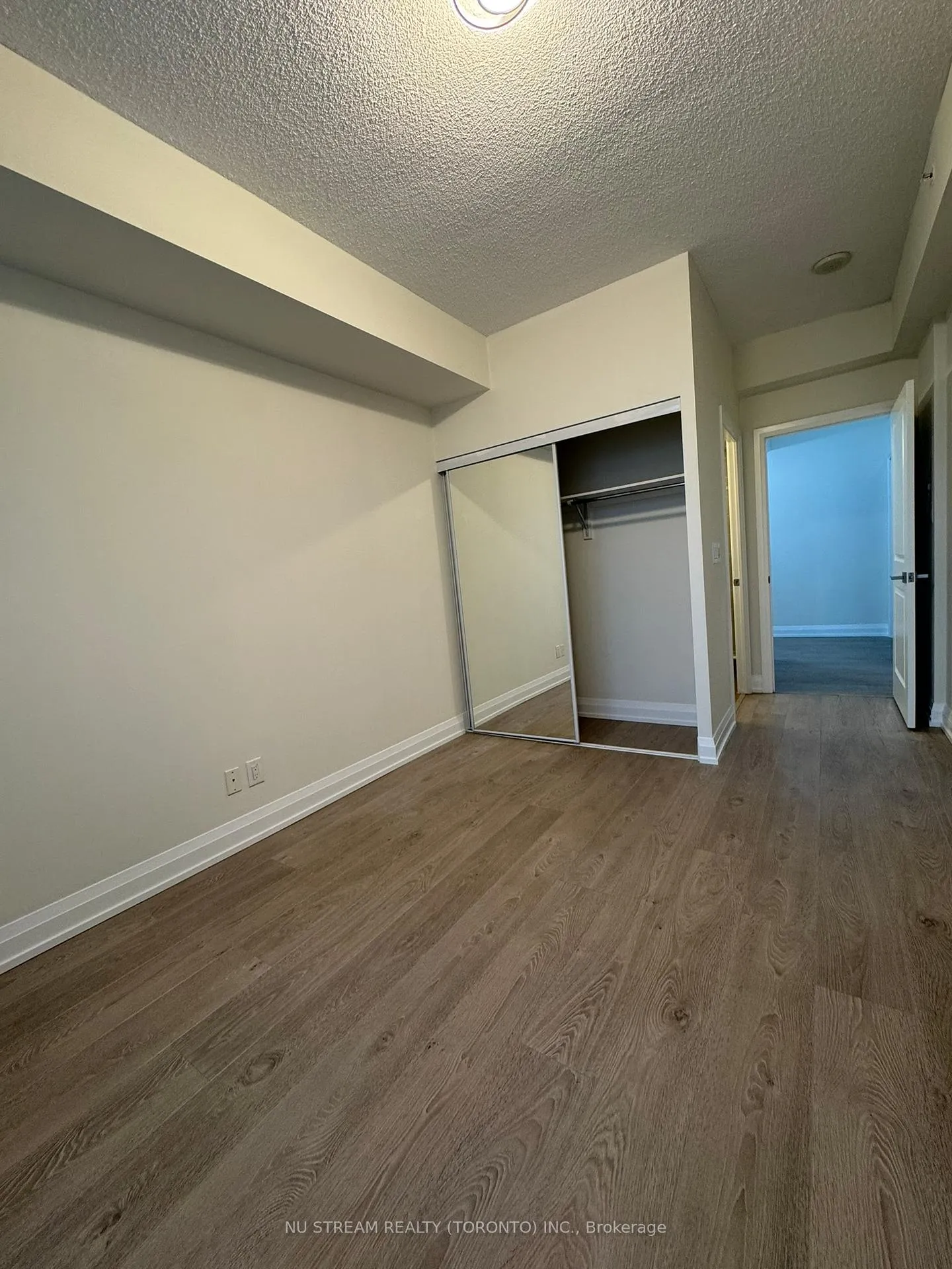 Photo 14 of Unit 2525, 7161 Yonge Street, Markham, Grandview — HOMEH