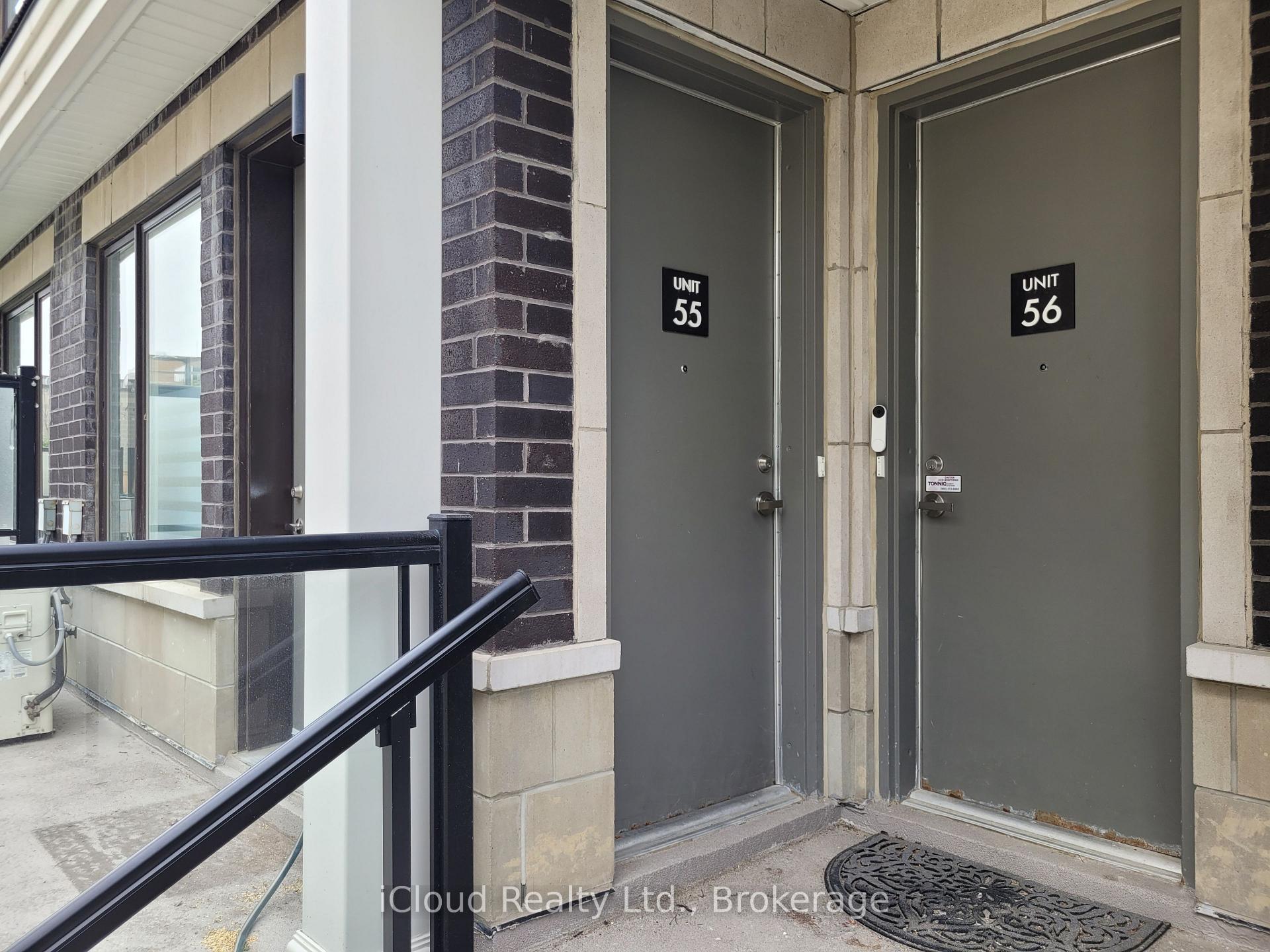 Photo 7 of Unit 55, 300 Alex Gardner Circle, Aurora, Aurora Heights — HOMEH