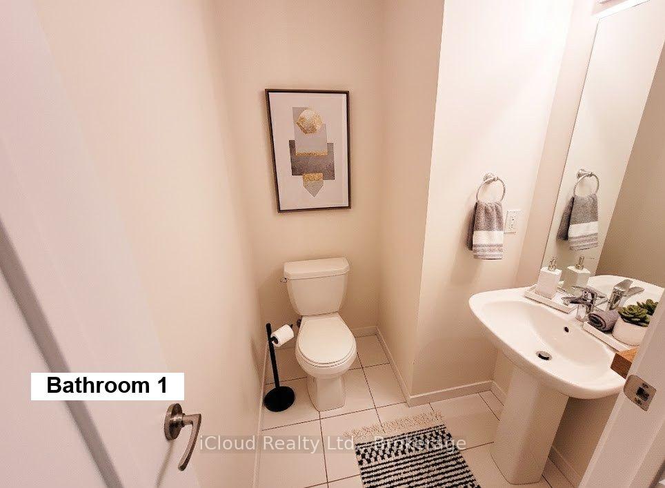 Photo 12 of Unit 55, 300 Alex Gardner Circle, Aurora, Aurora Heights — HOMEH