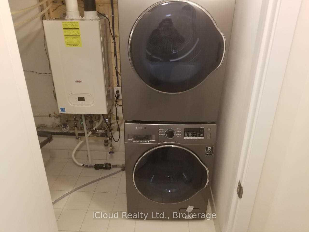 Photo 17 of Unit 55, 300 Alex Gardner Circle, Aurora, Aurora Heights — HOMEH