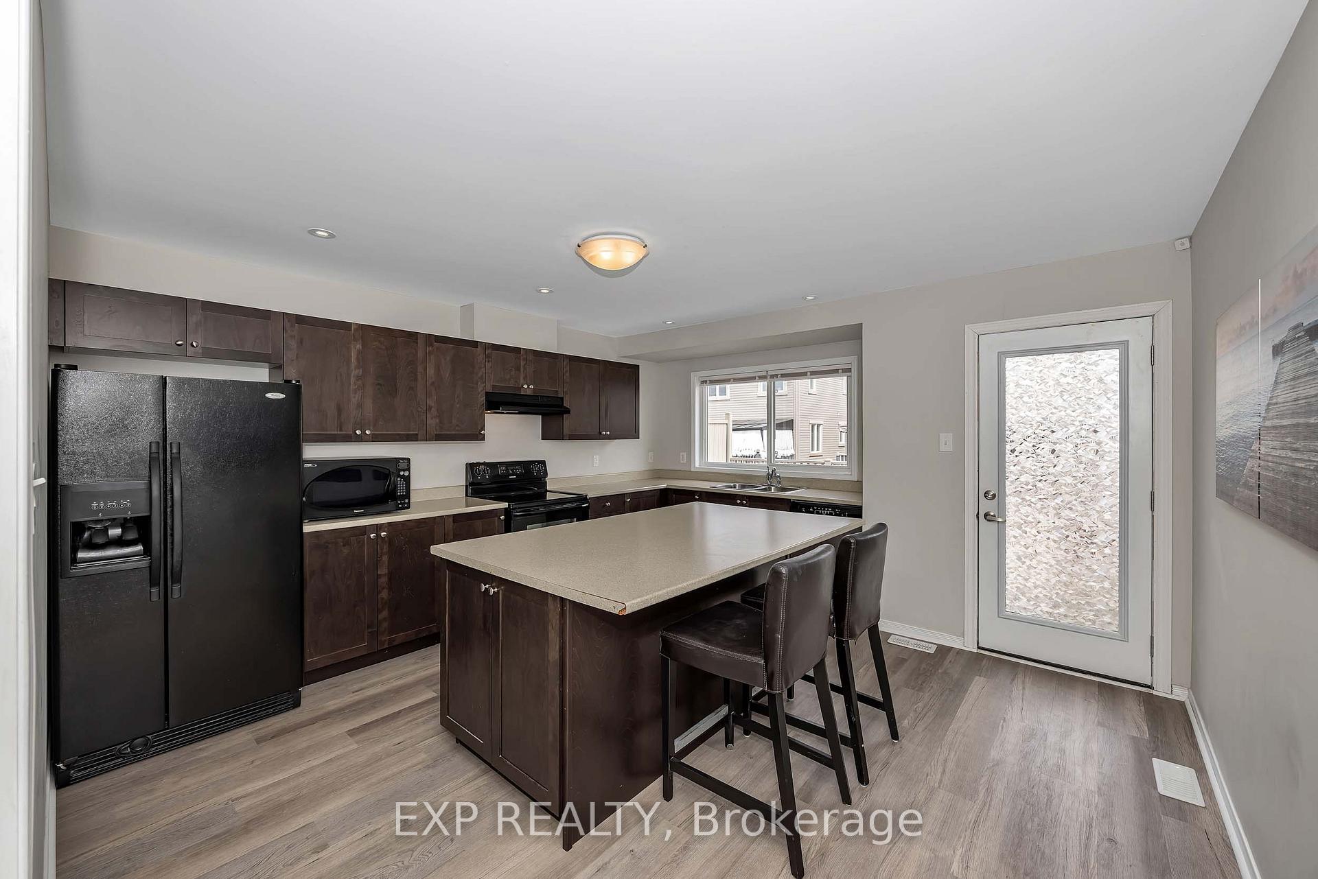 Photo 12 of Unit E, 3705 Riverbreeze Street E, Ottawa, Barrhaven - Half Moon Bay — HOMEH