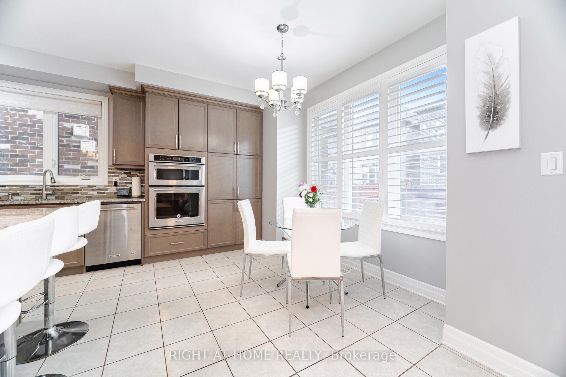 Photo 18 of 1190 McEachern Court, Milton, Ford — HOMEH