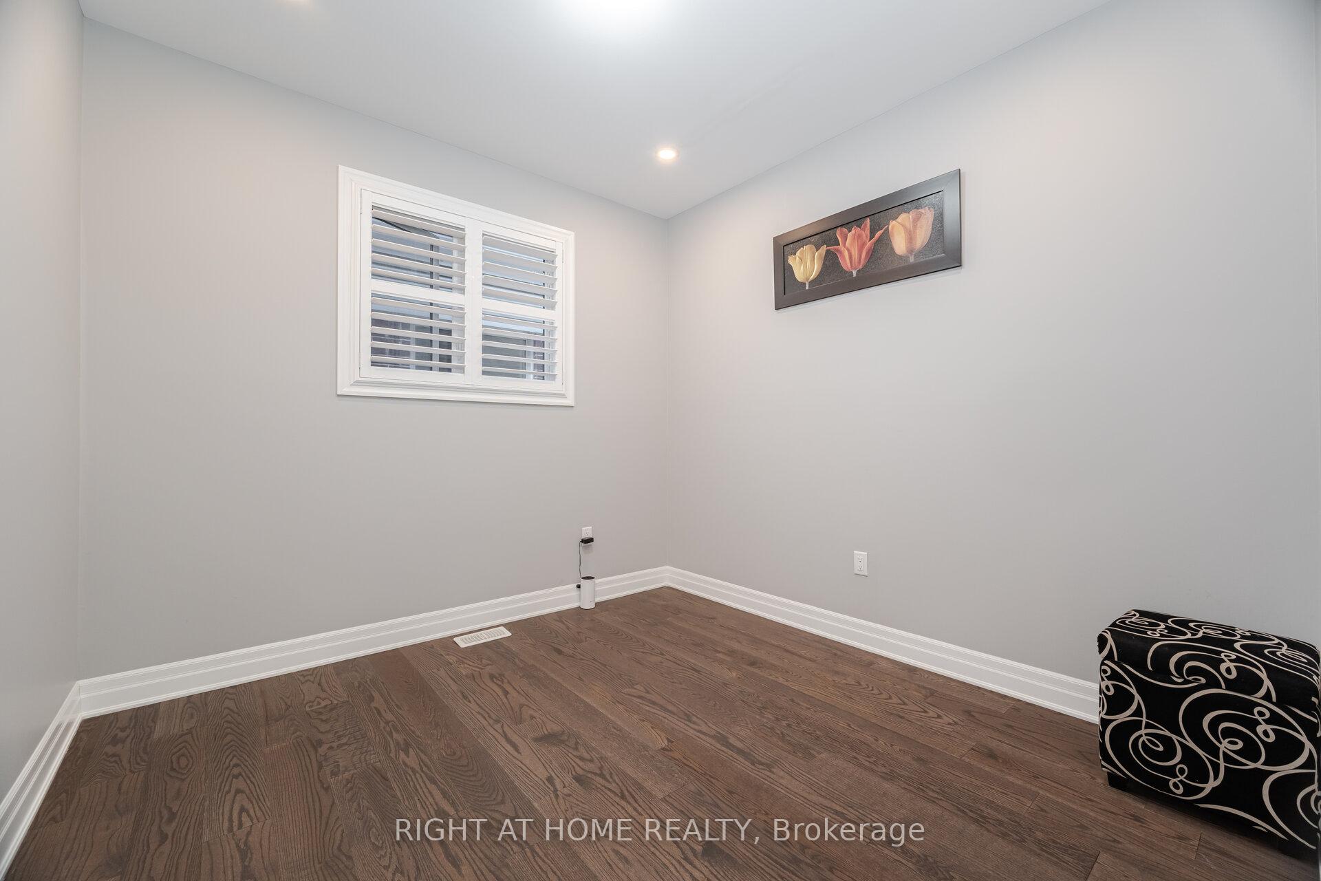 Photo 24 of 1190 McEachern Court, Milton, Ford — HOMEH