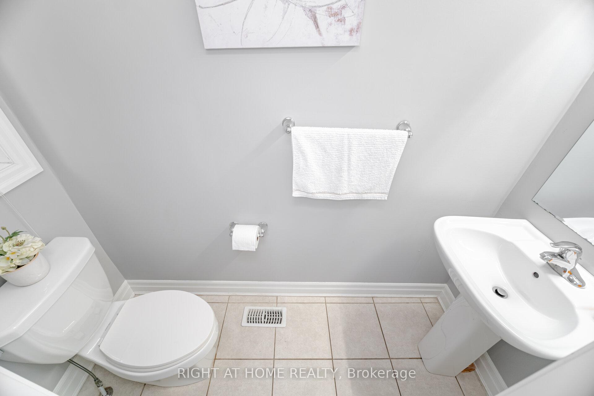 Photo 25 of 1190 McEachern Court, Milton, Ford — HOMEH