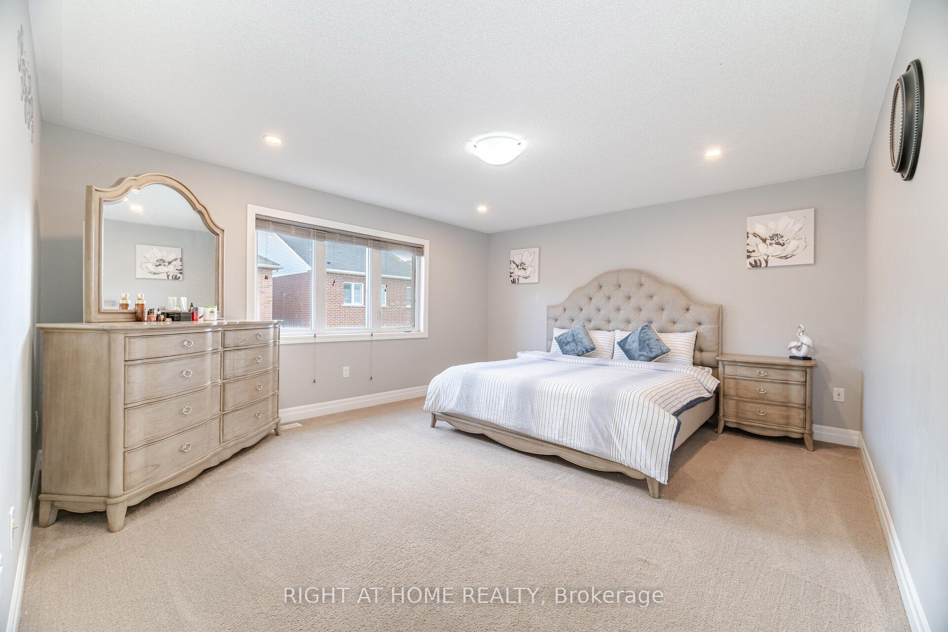 Photo 29 of 1190 McEachern Court, Milton, Ford — HOMEH