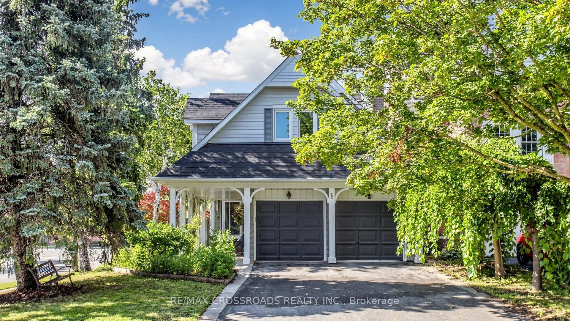 Photo 1 of 1 Redwood Lane, Markham, Unionville — HOMEH