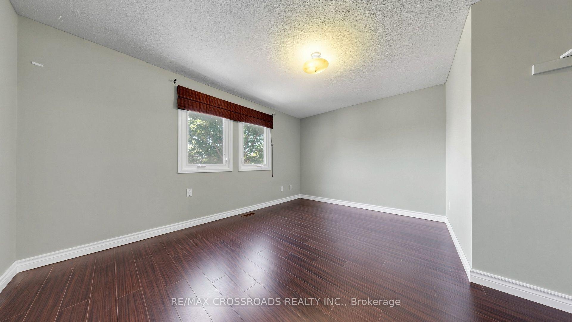Photo 21 of 1 Redwood Lane, Markham, Unionville — HOMEH