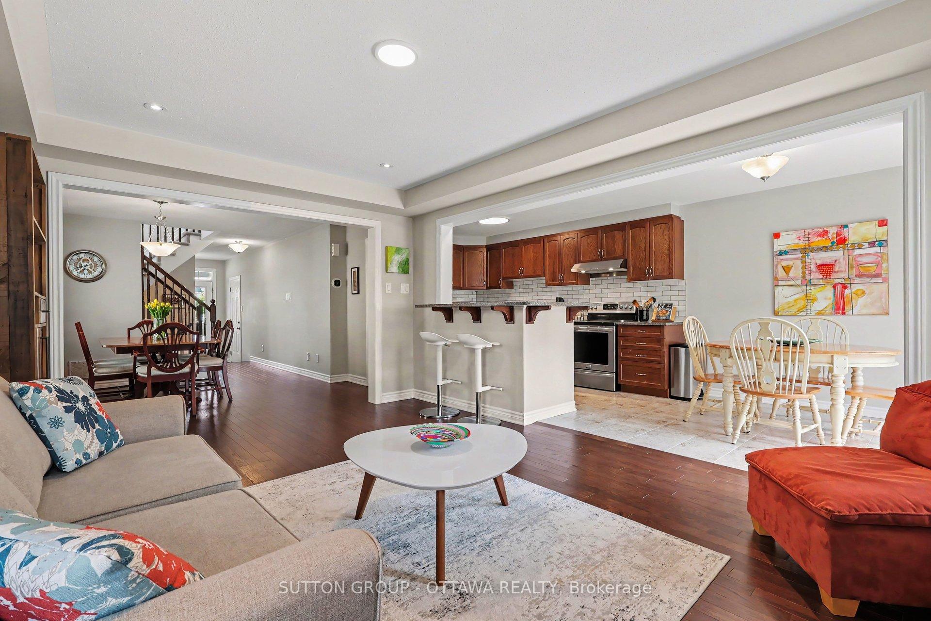 Photo 3 of 63 Astervale Street, Ottawa, Avalon West — HOMEH