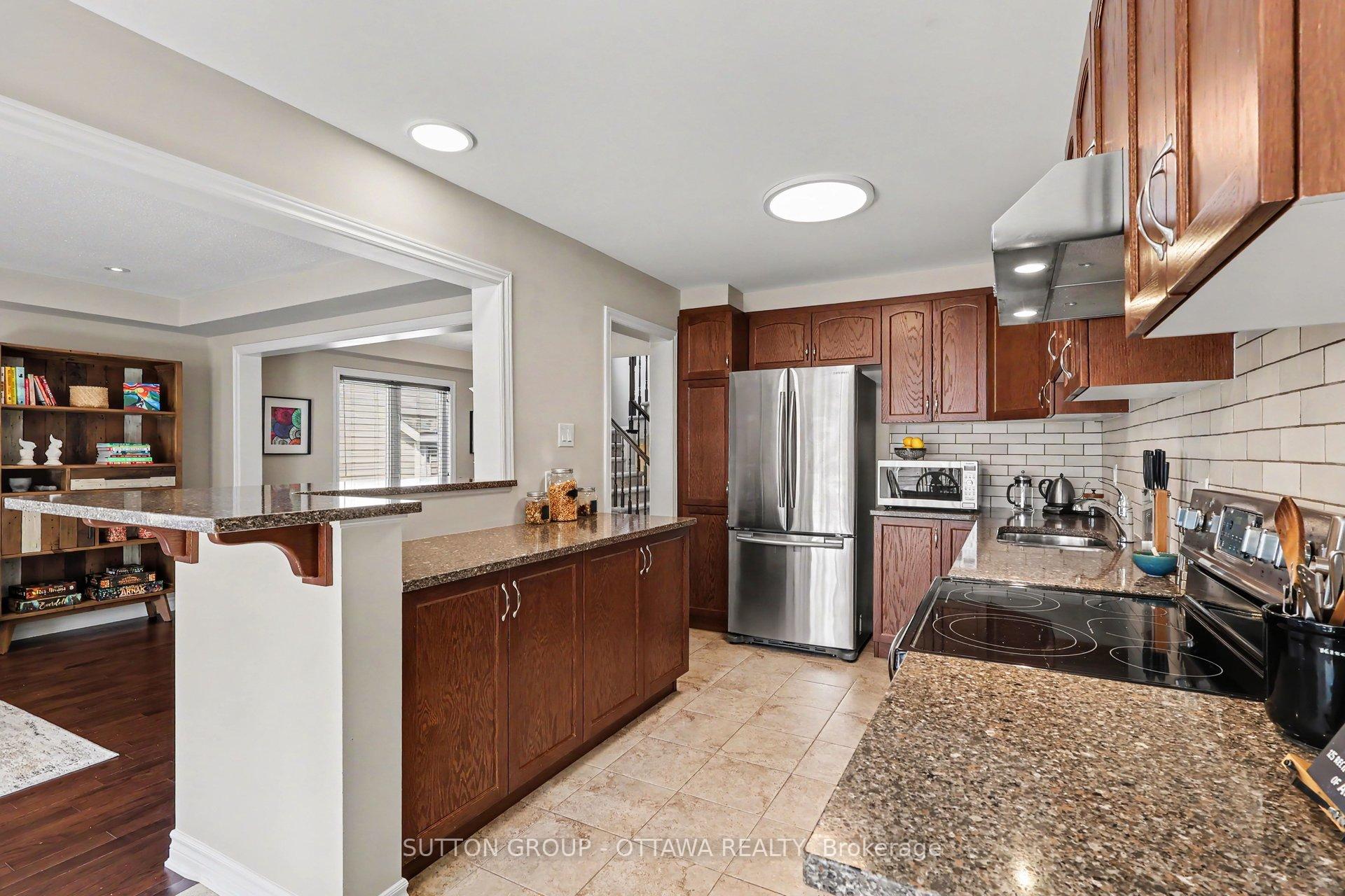 Photo 12 of 63 Astervale Street, Ottawa, Avalon West — HOMEH