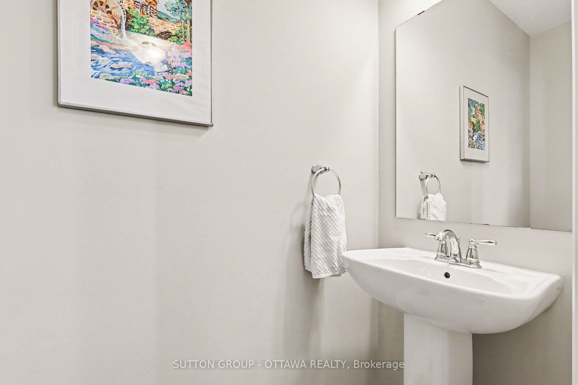 Photo 17 of 63 Astervale Street, Ottawa, Avalon West — HOMEH