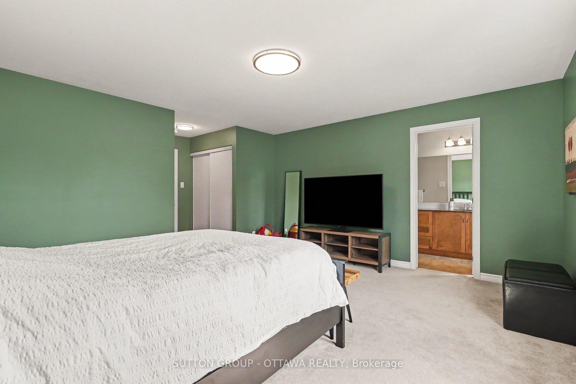 Photo 21 of 63 Astervale Street, Ottawa, Avalon West — HOMEH