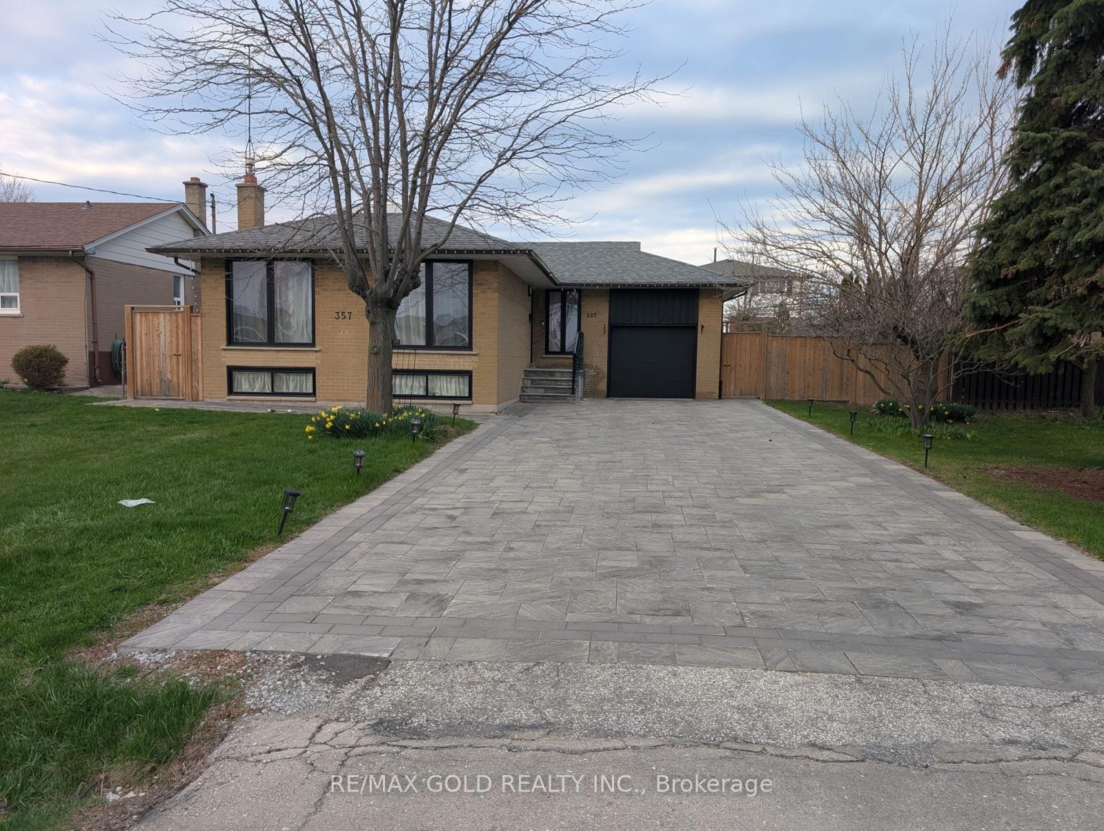 Photo 1 of 357 Morden Road, Oakville, West — HOMEH
