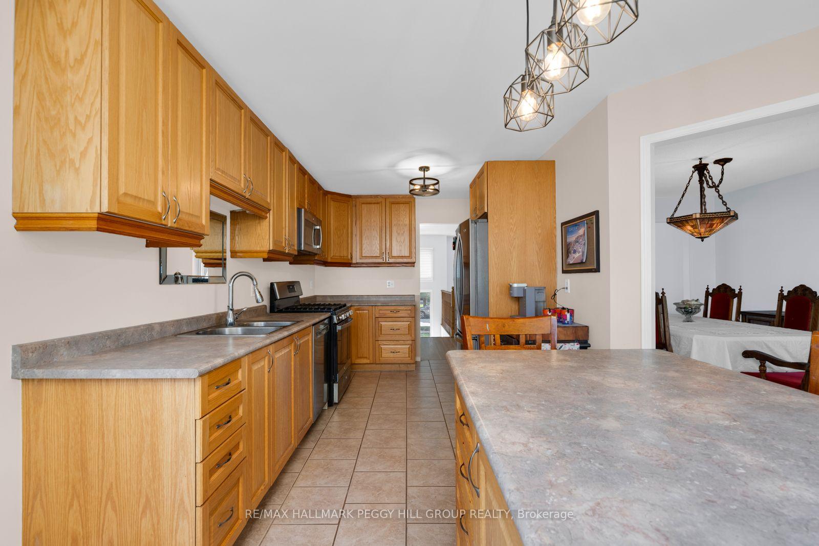 Photo 2 of 31 Edenbridge Drive, Essa, Angus — HOMEH