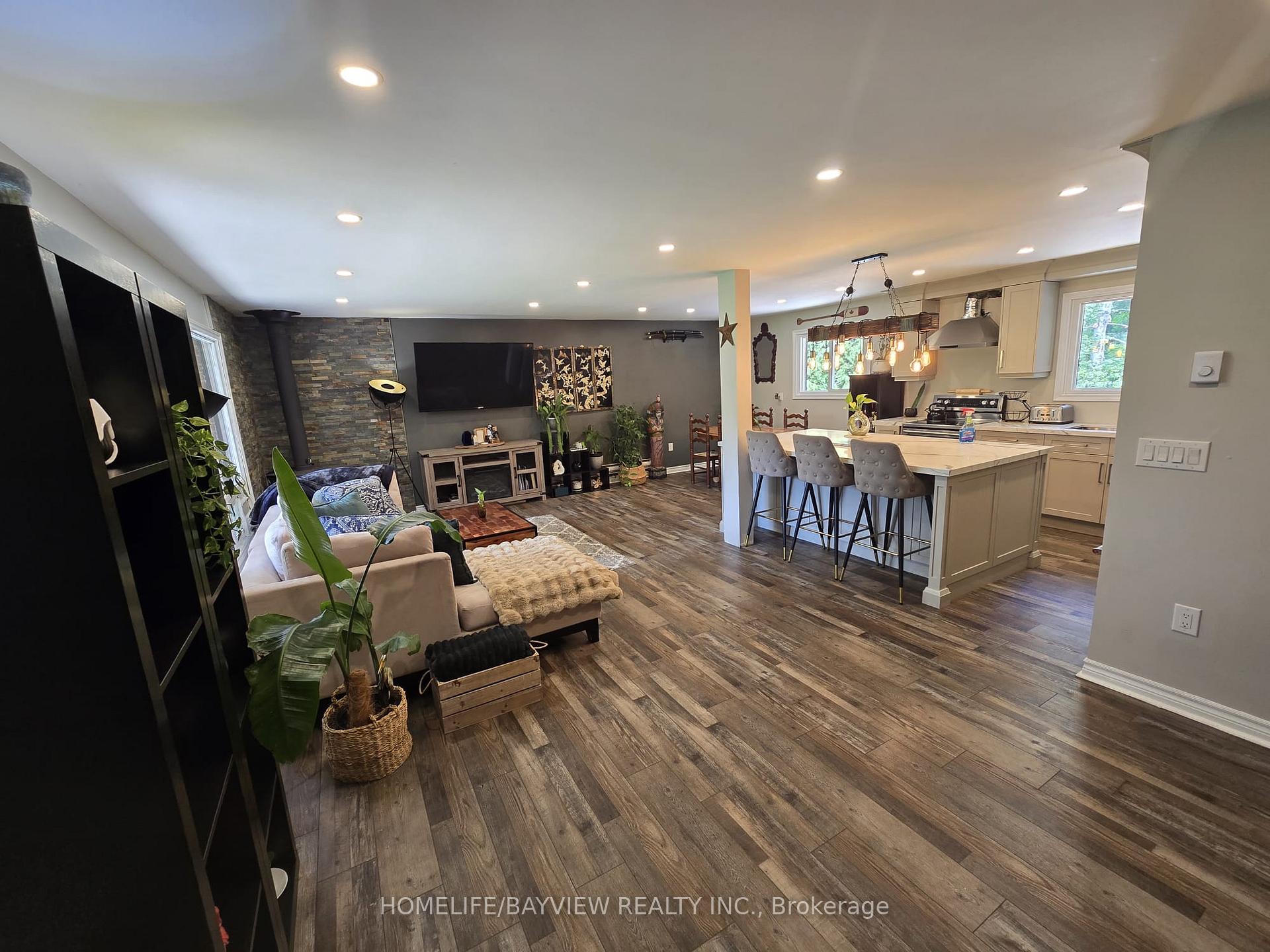 Photo 2 of 18802 Heart Lake Road, Caledon, Rural Caledon — HOMEH