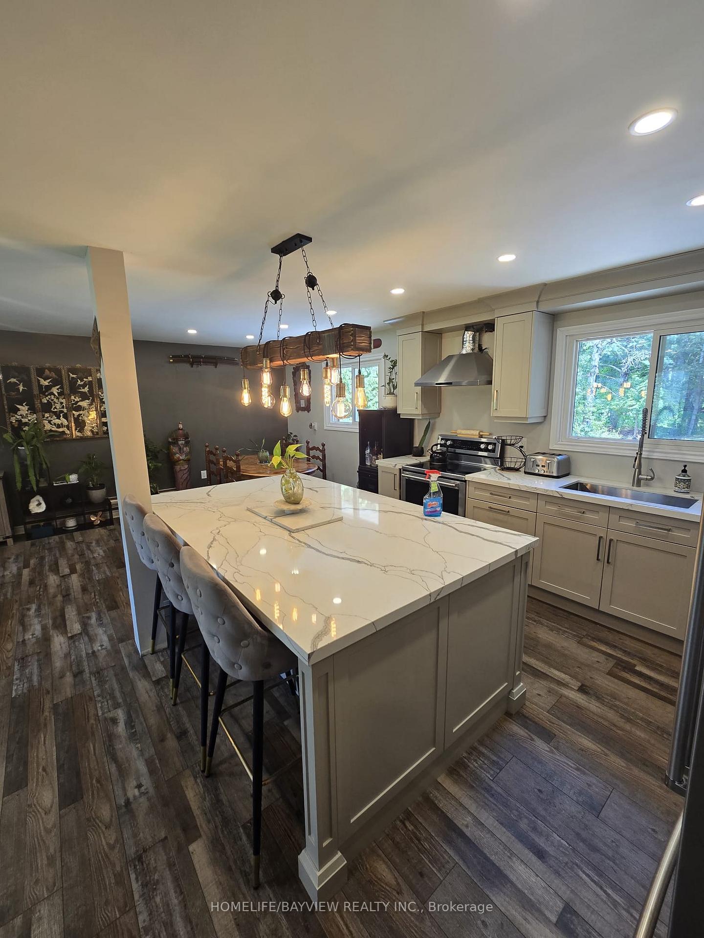 Photo 5 of 18802 Heart Lake Road, Caledon, Rural Caledon — HOMEH