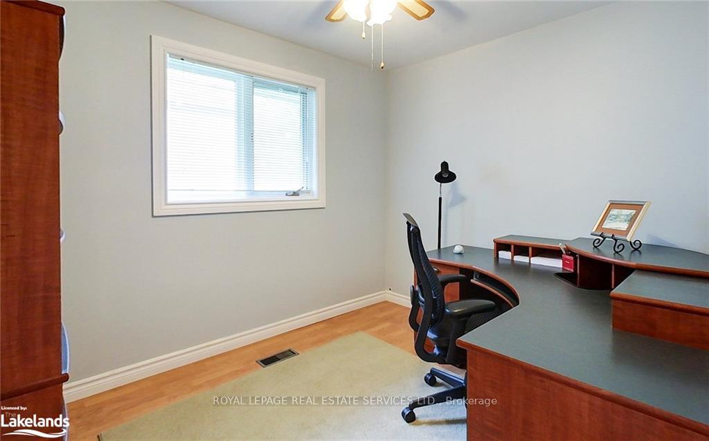 Photo 19 of 112 Bruce Street S, Blue Mountains — HOMEH