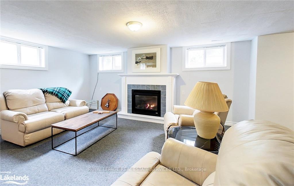 Photo 21 of 112 Bruce Street S, Blue Mountains — HOMEH