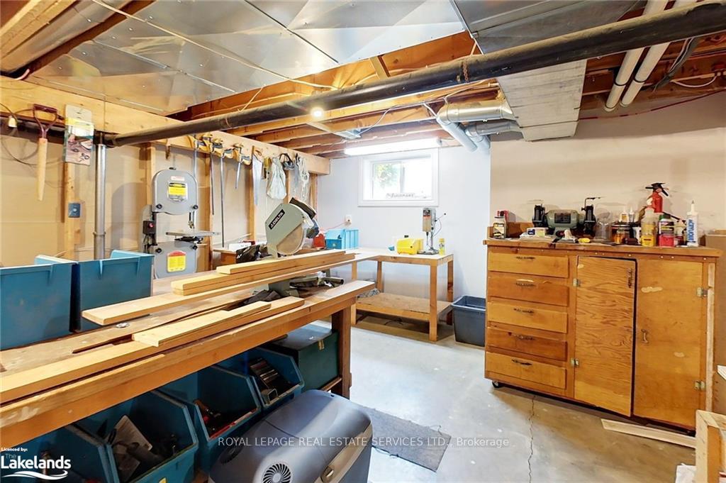Photo 25 of 112 Bruce Street S, Blue Mountains — HOMEH