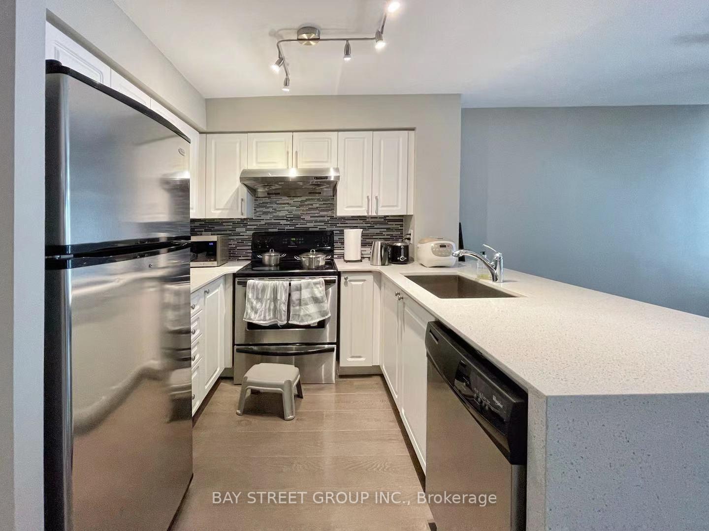 Photo 5 of Unit 405, 30 Hayden Street, Toronto, Church-Yonge Corridor — HOMEH