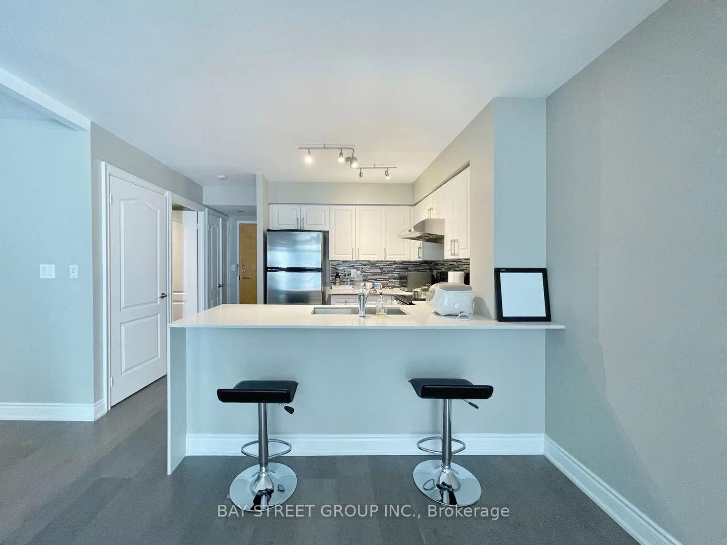 Photo 8 of Unit 405, 30 Hayden Street, Toronto, Church-Yonge Corridor — HOMEH