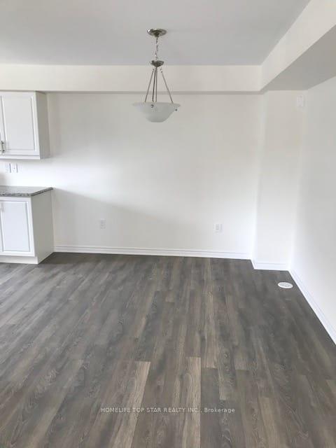Photo 5 of 34 Deans Drive, Scarborough, Clairlea-Birchmount — HOMEH