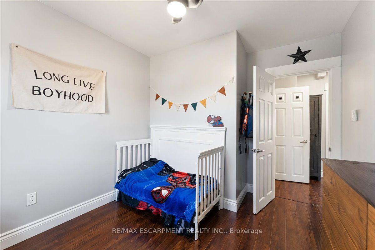 Photo 19 of 11 Primrose Avenue, Hamilton, Crown Point — HOMEH