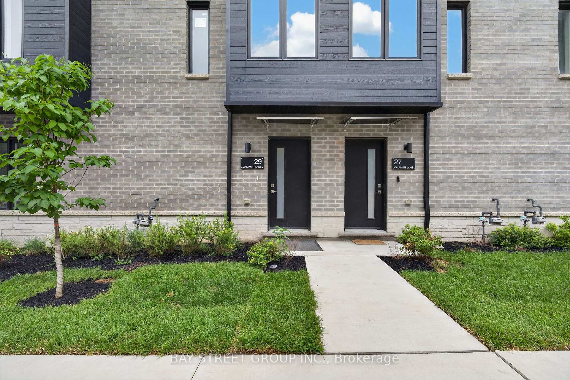 Photo 7 of 29 Calamint Lane, Scarborough, L'Amoreaux — HOMEH