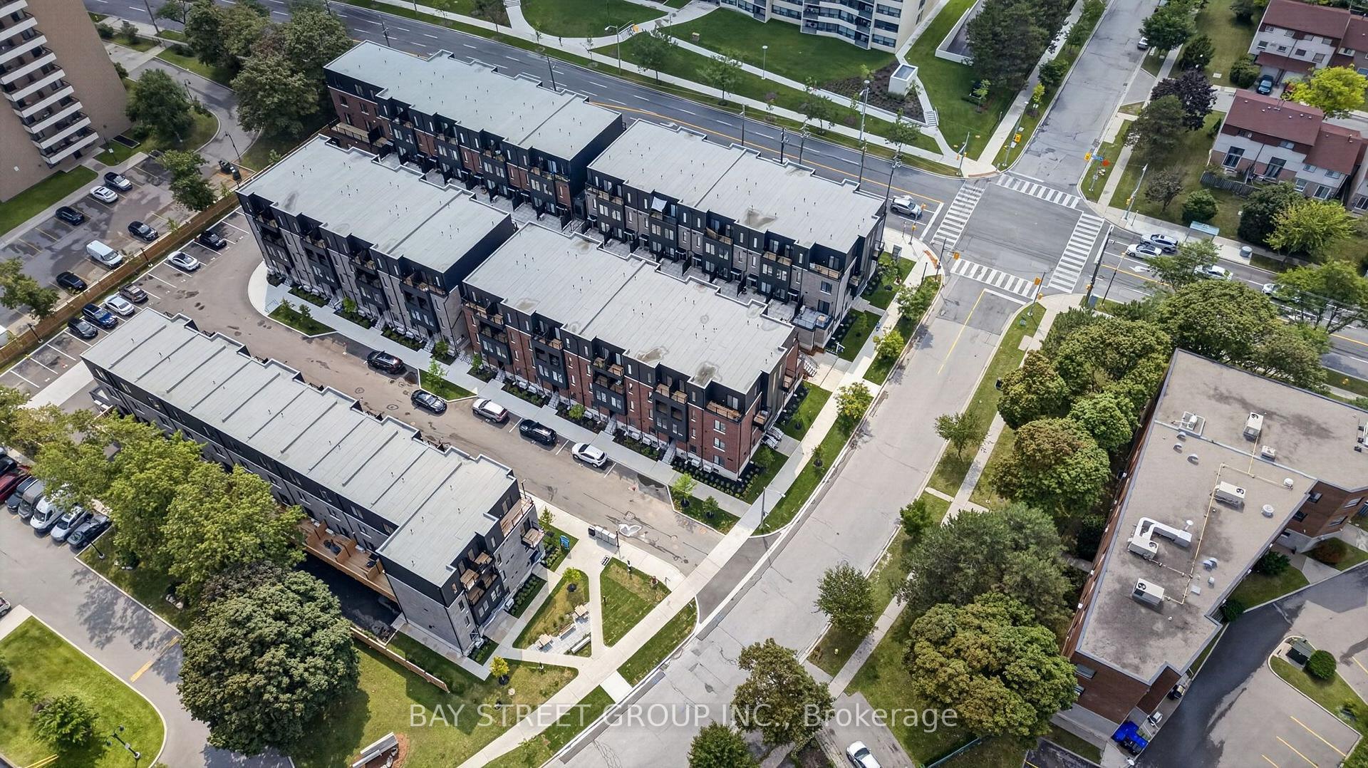Photo 13 of 29 Calamint Lane, Scarborough, L'Amoreaux — HOMEH