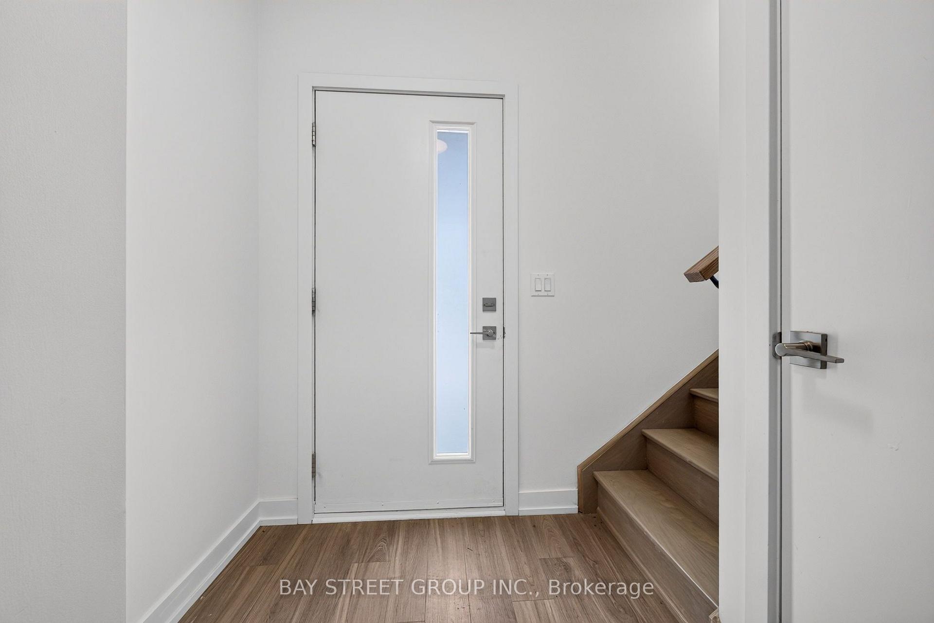 Photo 15 of 29 Calamint Lane, Scarborough, L'Amoreaux — HOMEH