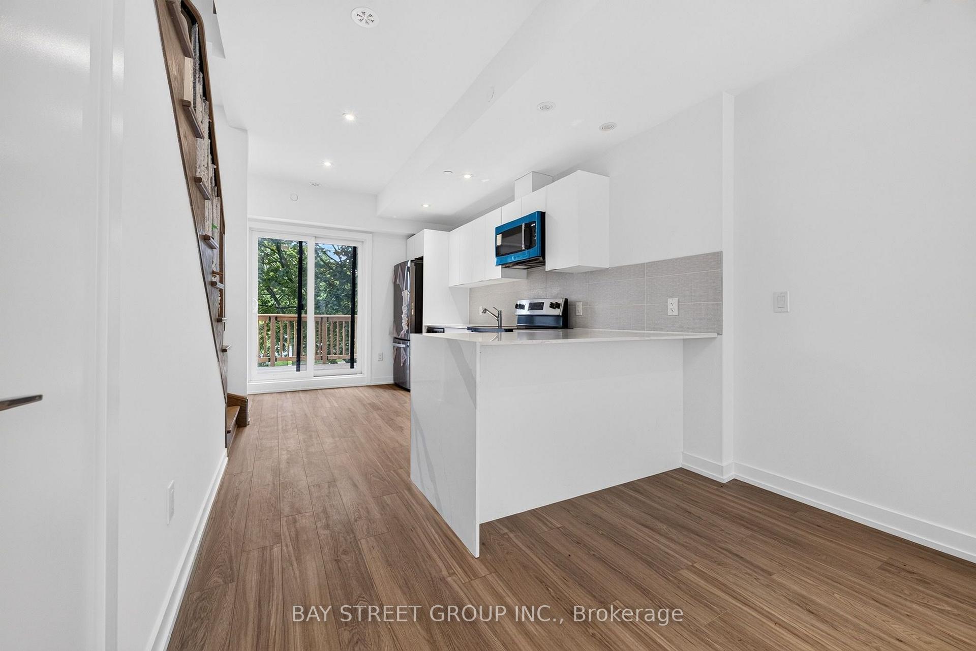 Photo 32 of 29 Calamint Lane, Scarborough, L'Amoreaux — HOMEH