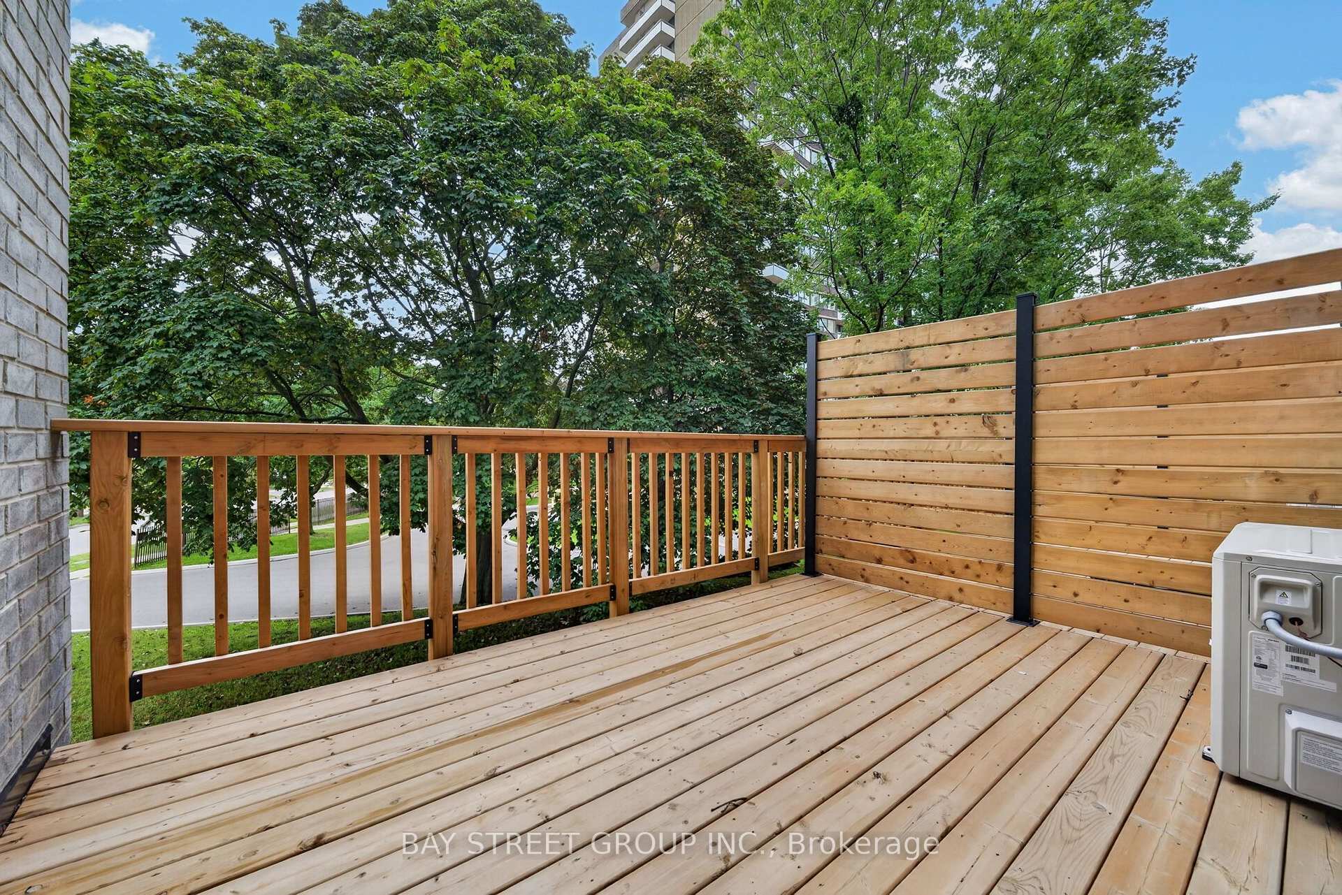 Photo 43 of 29 Calamint Lane, Scarborough, L'Amoreaux — HOMEH