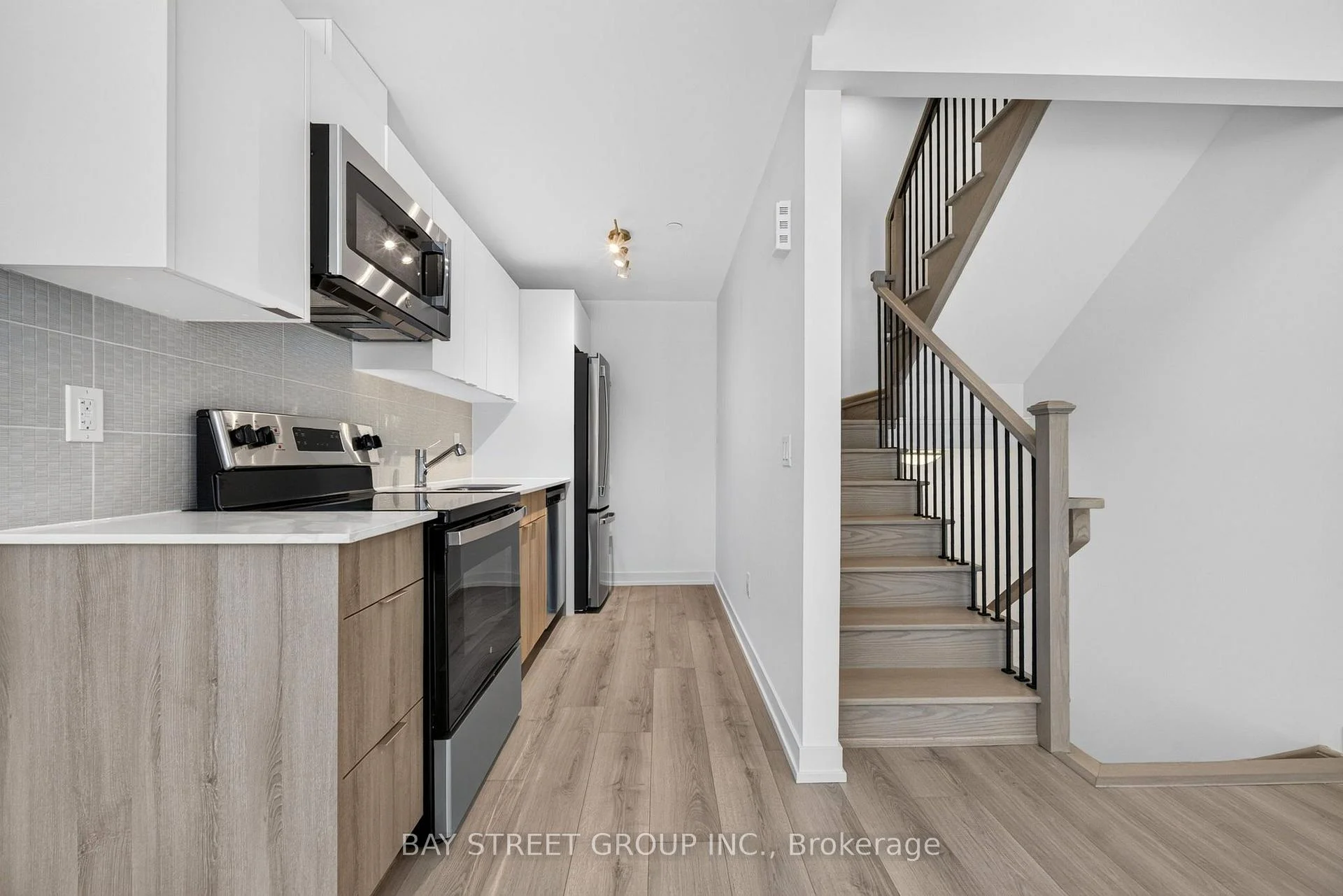 Photo 26 of 29 Calamint Lane, Scarborough, L'Amoreaux — HOMEH