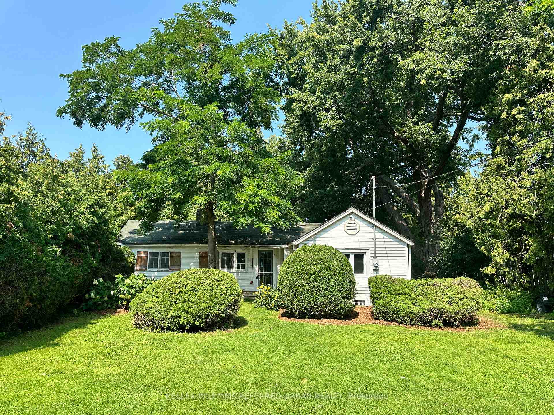 Photo 1 of 24690 Thorah Park Boulevard, Brock, Beaverton — HOMEH