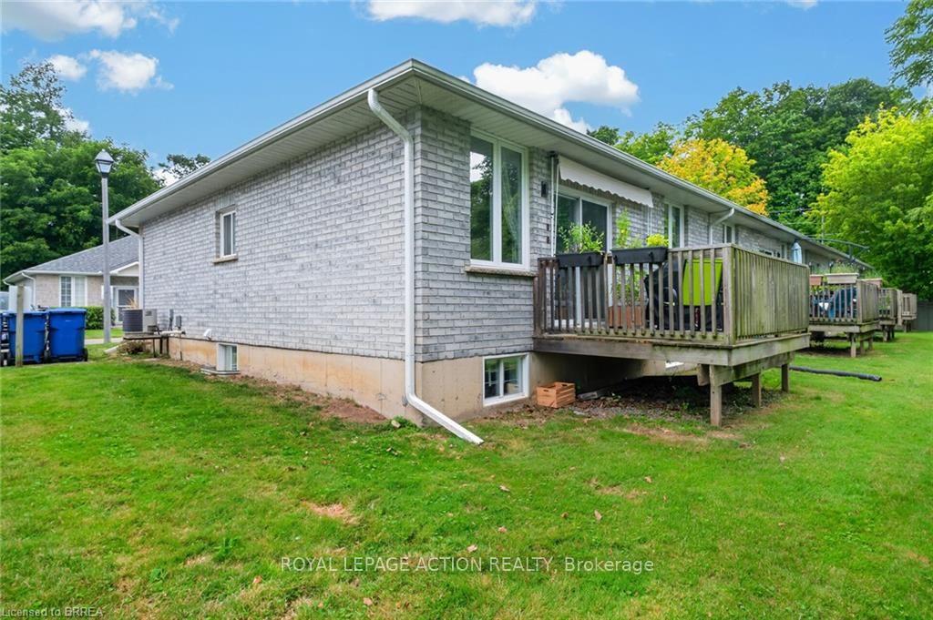 Photo 37 of Unit 11, 219 Shellard Lane, Brantford, Empire South — HOMEH