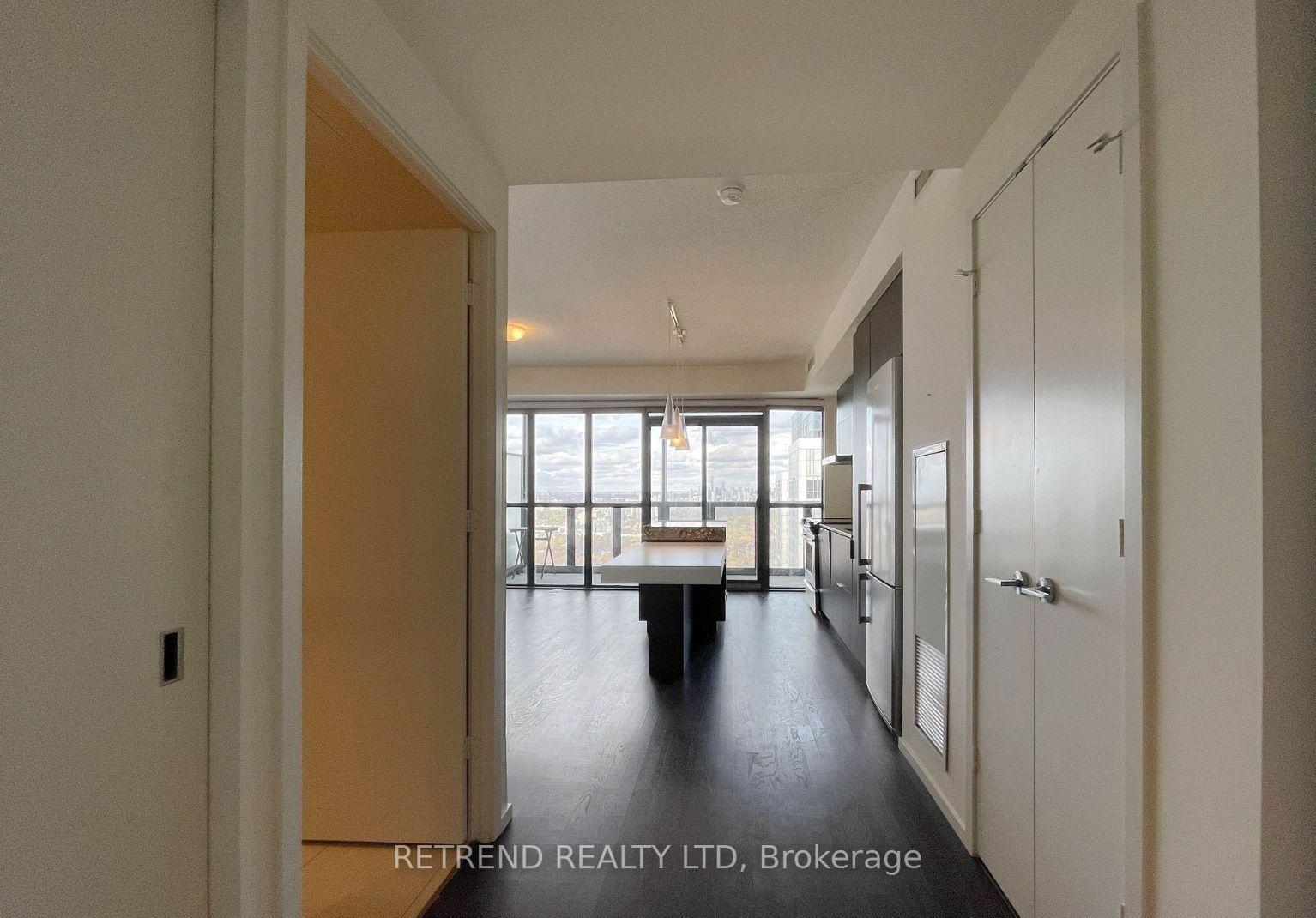 Photo 3 of Unit 4409, 101 Charles Street E, Toronto, Church-Yonge Corridor — HOMEH